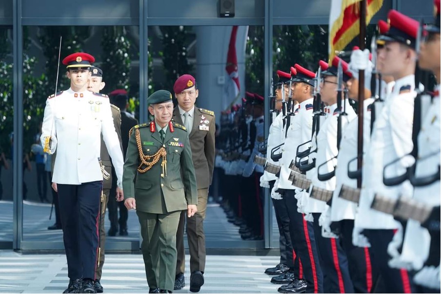 News Headlines - ROYAL BRUNEI LAND FORCE’S INTRODUCTORY VISIT...